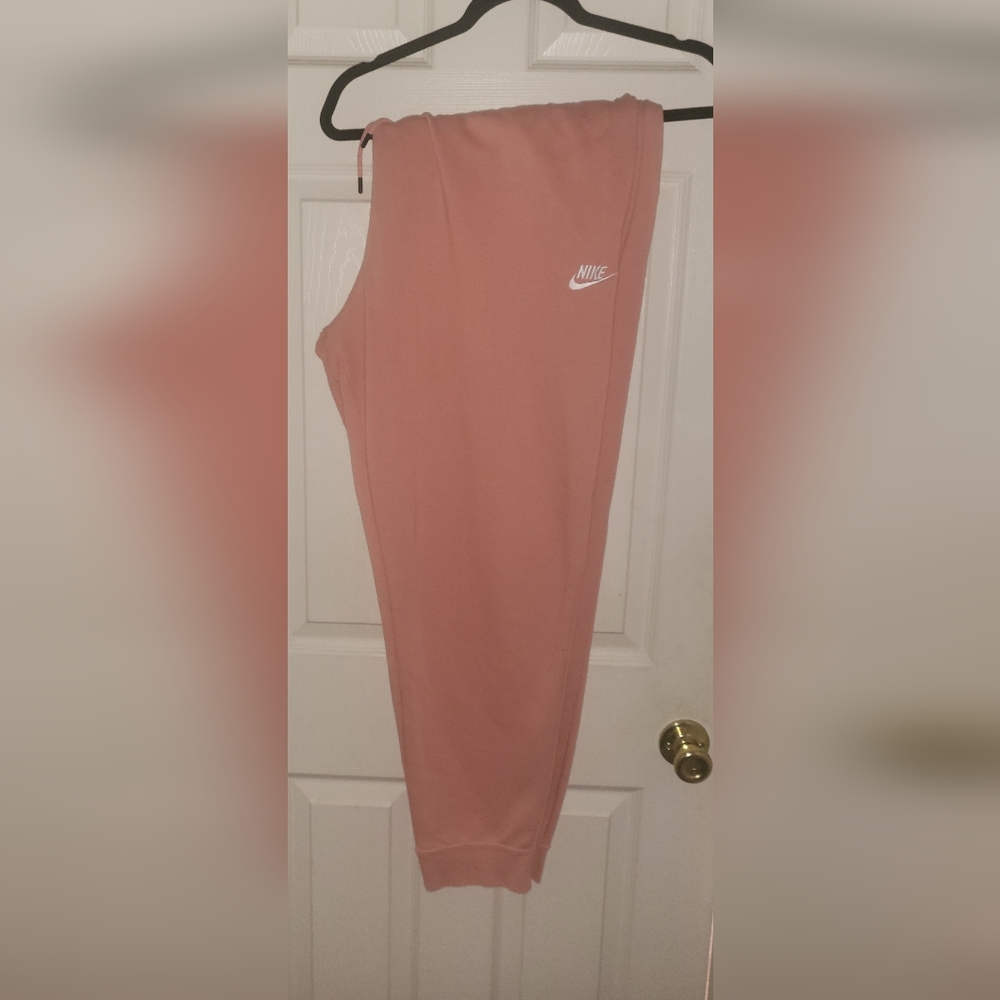 Women's Nike Plus Size Joggers